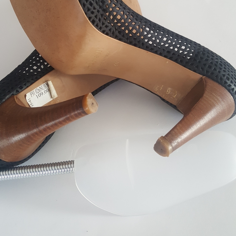 Minelli/Perforated Heels - Picture 4 of 5
